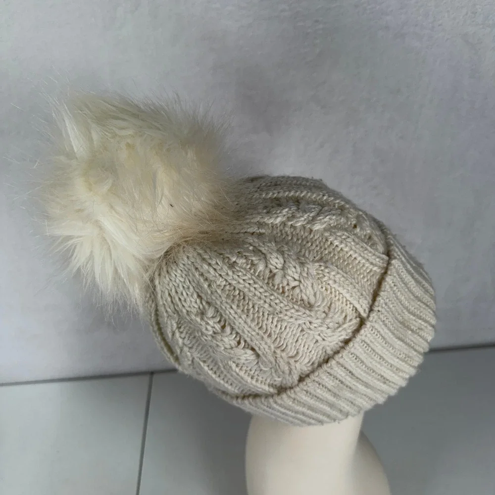 The North Face Kids OS Beanie Cable Knit Faux Fur Pom Pom Cream Hat NF0A7WFL